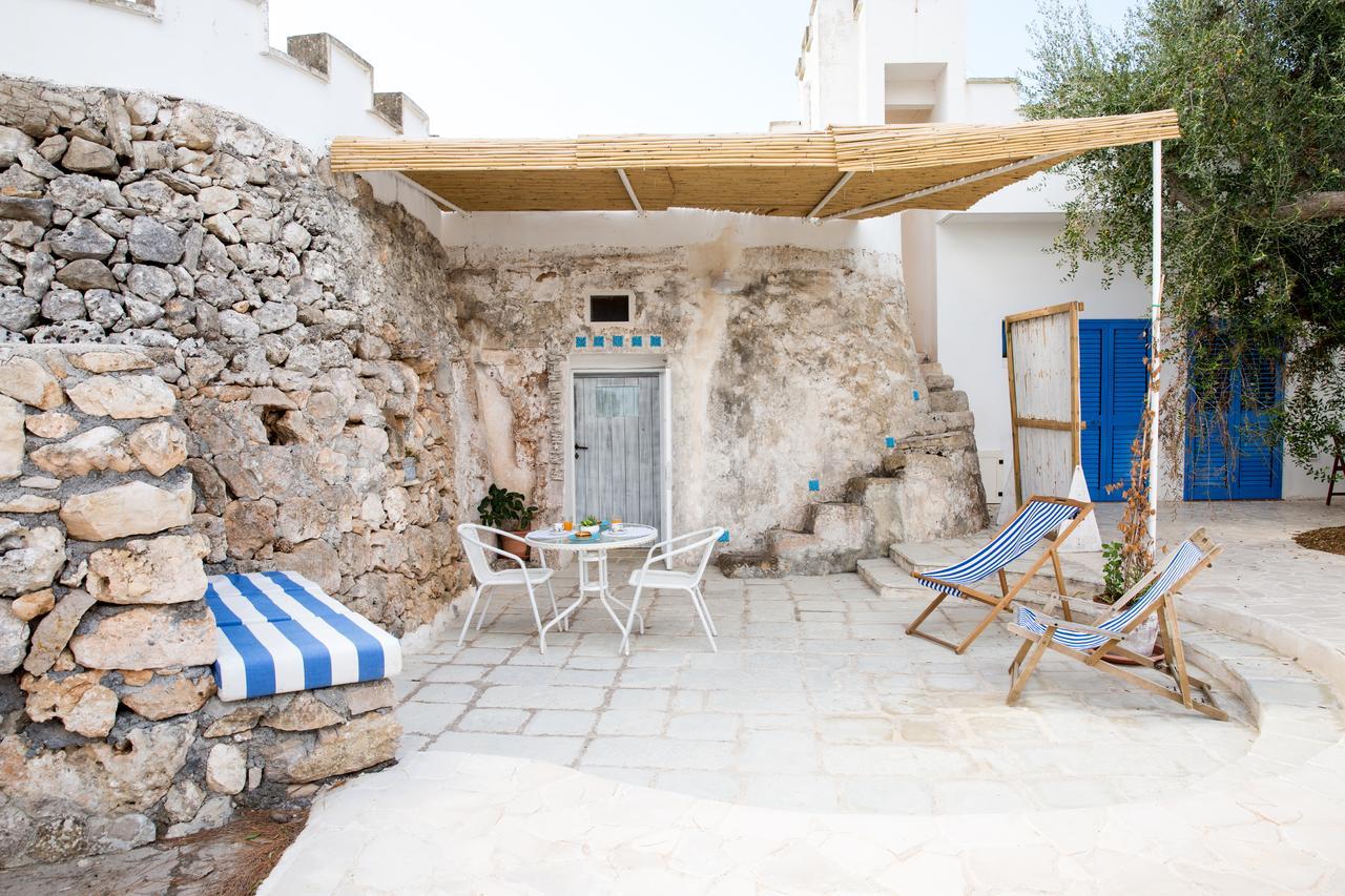 Trullo E Appartamenti Al Mare Torre San Giovanni Ugento Bagian luar foto